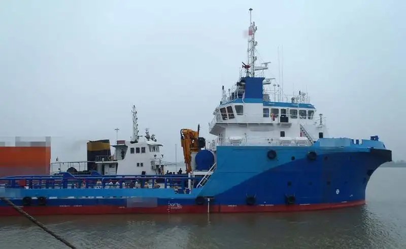Schleppboot zu verkaufen