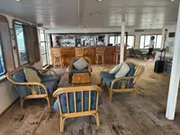 Fährschiff zu verkaufen