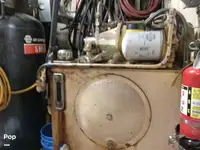 Trawler zu verkaufen