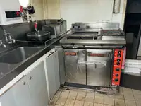 Trawler zu verkaufen