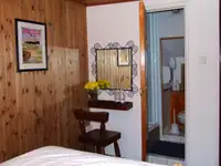 Schwimmendes Hotel zu verkaufen