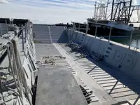 Landungsboot, Tank zu verkaufen