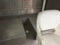 Landungsboot, Tank zu verkaufen