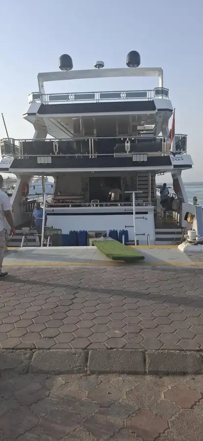 Kreuzfahrtschiff zu verkaufen