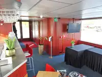 Kreuzfahrtschiff zu verkaufen