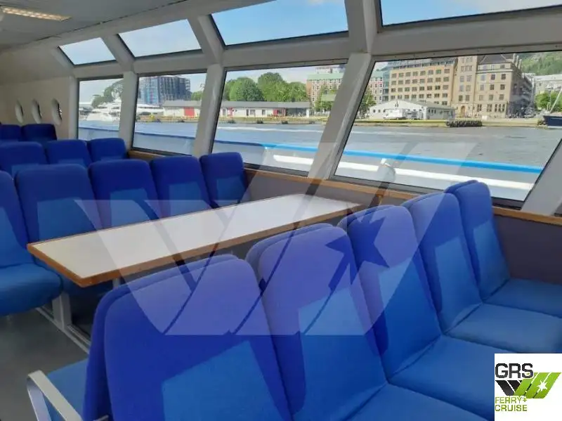 Fährschiff zu verkaufen