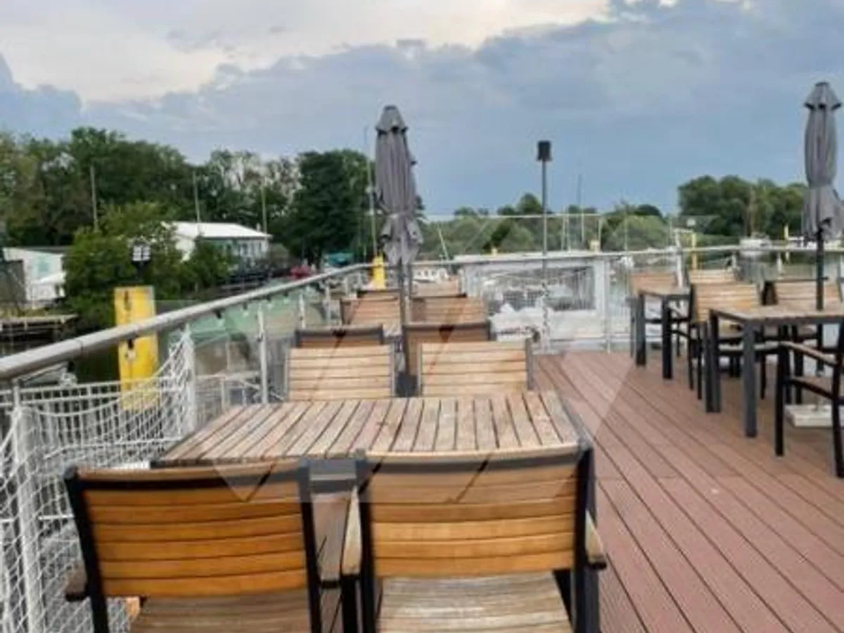 Restaurant-Schiff zu verkaufen