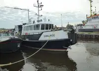 Arbeitsboote zu verkaufen