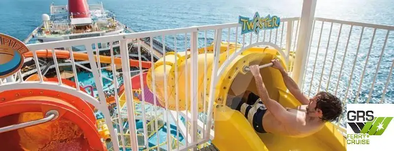 Kreuzfahrtschiff zu verkaufen