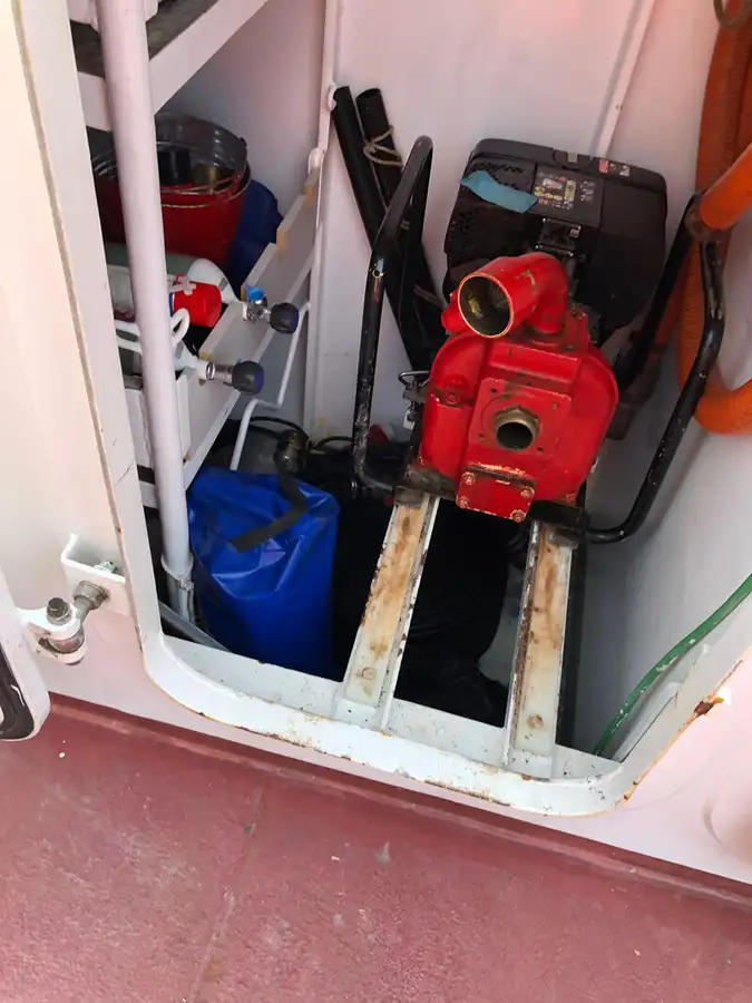 Schleppboot zu verkaufen