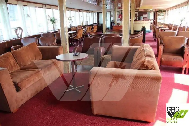 Kreuzfahrtschiff zu verkaufen
