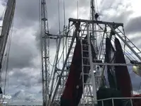 Trawler zu verkaufen
