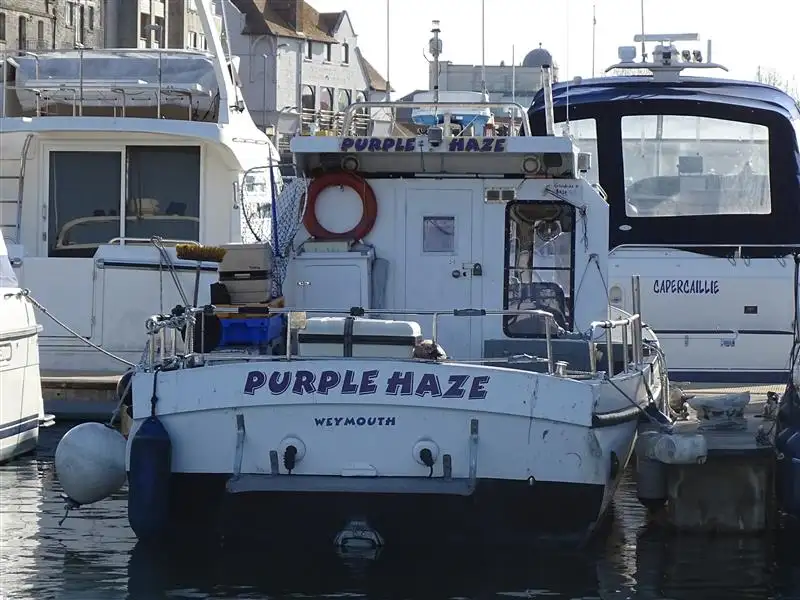 Trawler zu verkaufen