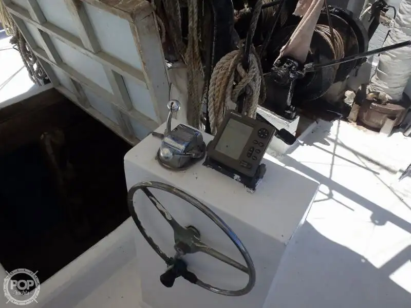 Trawler zu verkaufen