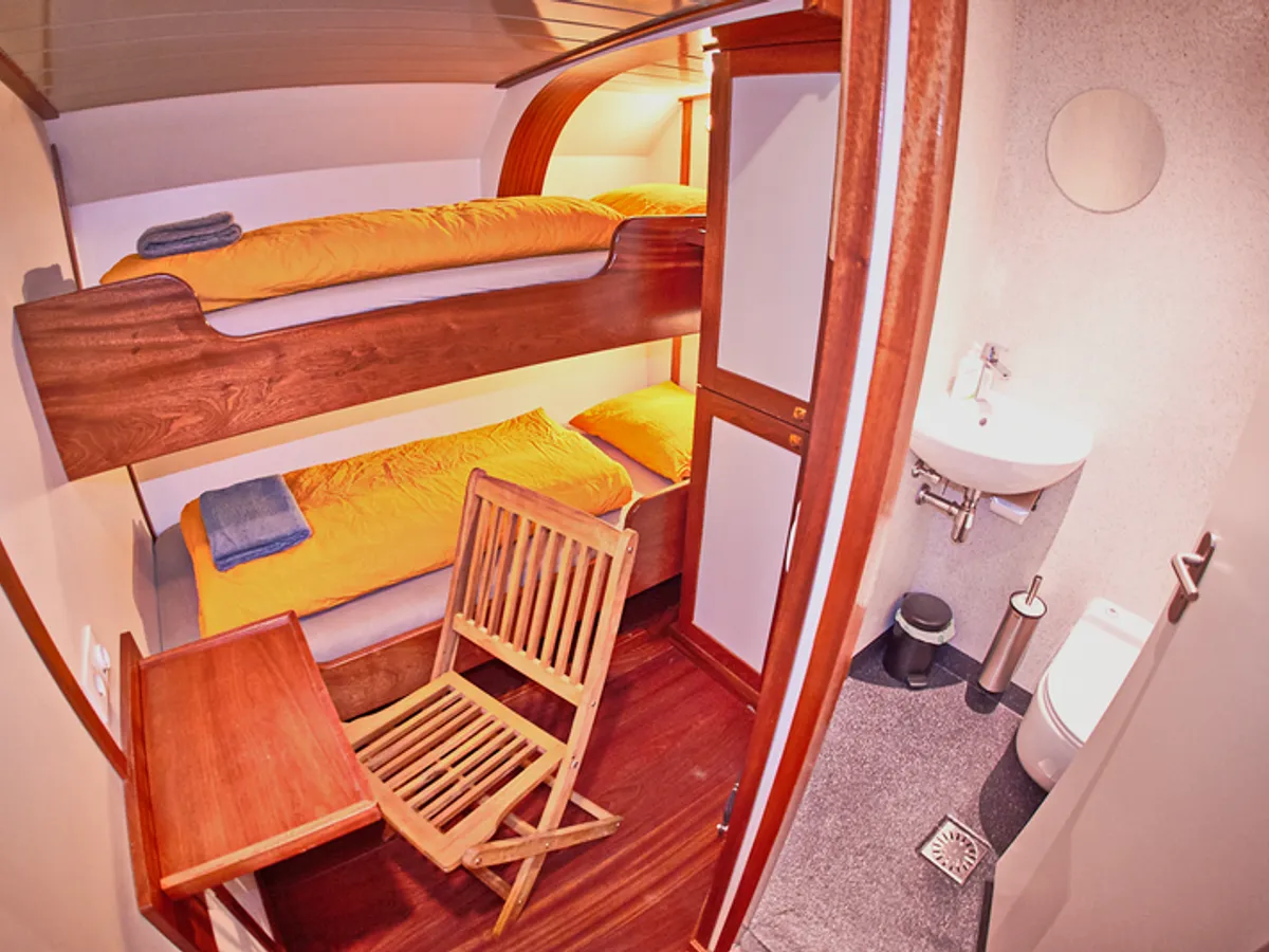 Yacht zu verkaufen
