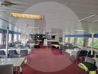 Fährschiff zu verkaufen