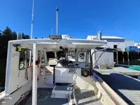 Fischverarbeitungsboot zu verkaufen