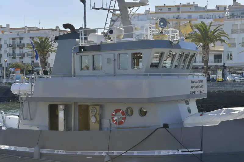 Schleppboot zu verkaufen