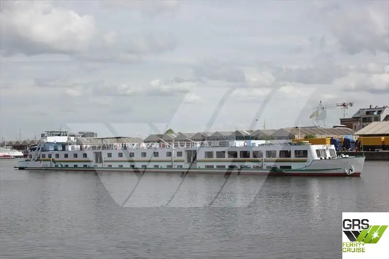 Kreuzfahrtschiff zu verkaufen