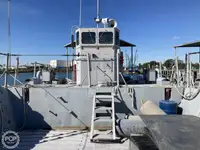 Landungsboot, Tank zu verkaufen