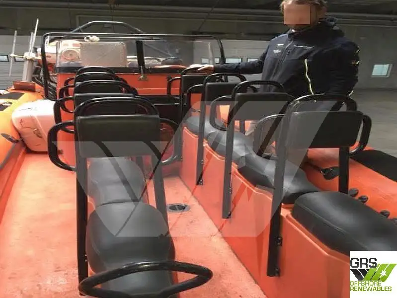 Festrumpf-Schlauchboot zu verkaufen