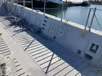 Landungsboot, Tank zu verkaufen