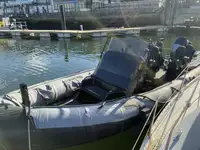 Festrumpf-Schlauchboot zu verkaufen