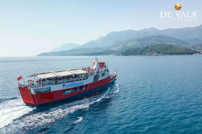Fährschiff zu verkaufen
