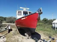 Fischverarbeitungsboot zu verkaufen