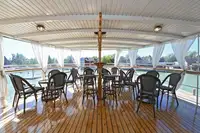 Kreuzfahrtschiff zu verkaufen