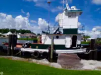 Schleppboot zu verkaufen
