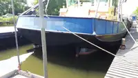 Trawler zu verkaufen