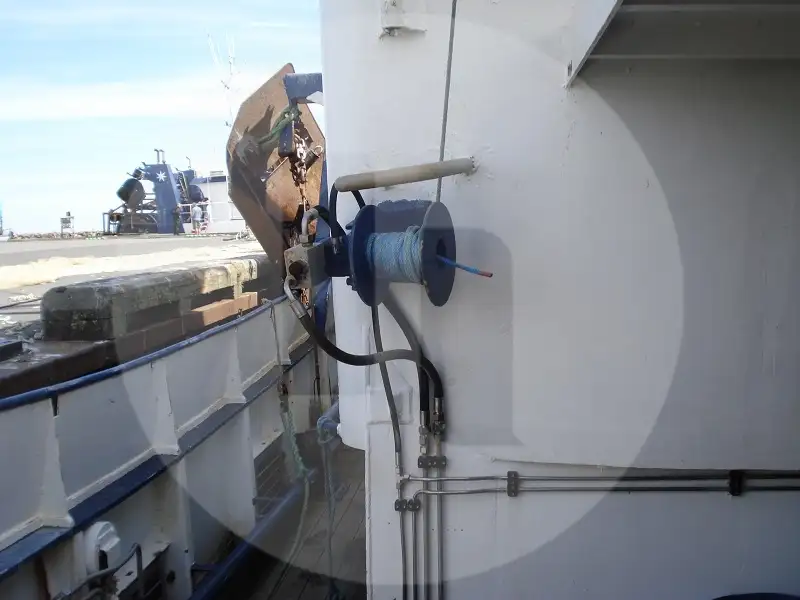 Lebendfischtransporter zu verkaufen