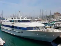 Fährschiff zu verkaufen