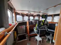 Rettungsboot zu verkaufen