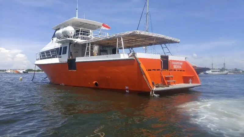 Crew-Boot zu verkaufen