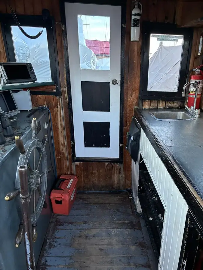 Schleppboot zu verkaufen