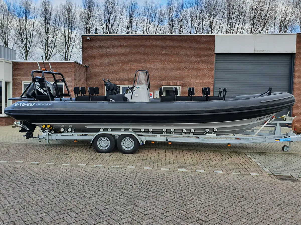 Containerschiff zu verkaufen