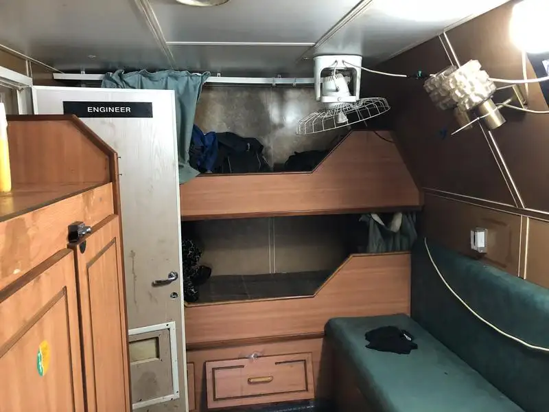 Trawler zu verkaufen