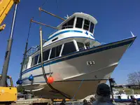Kreuzfahrtschiff zu verkaufen