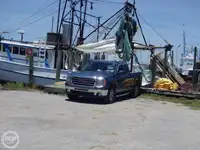 Trawler zu verkaufen