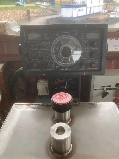 Schleppboot zu verkaufen