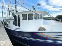 Trawler zu verkaufen