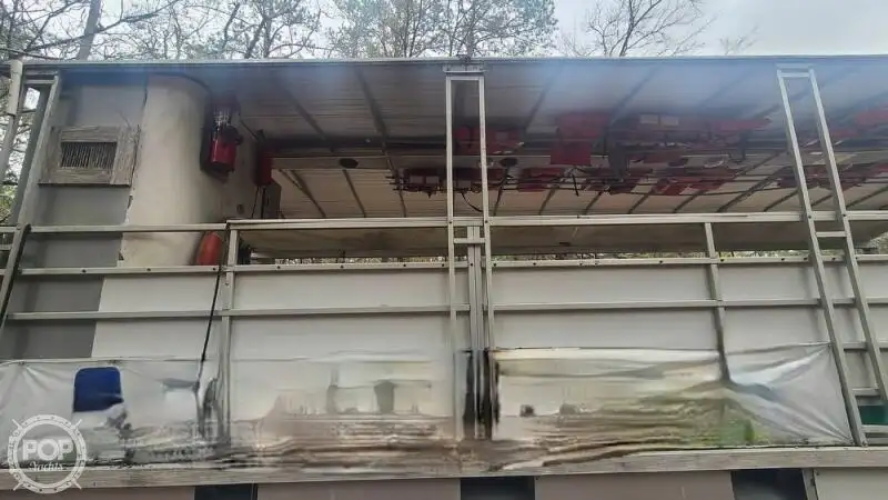 Kreuzfahrtschiff zu verkaufen