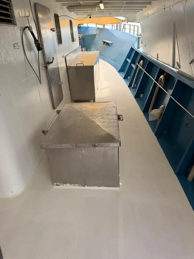 Trawler zu verkaufen