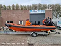 Festrumpfschlauchboot zu verkaufen