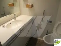 Kreuzfahrtschiff zu verkaufen