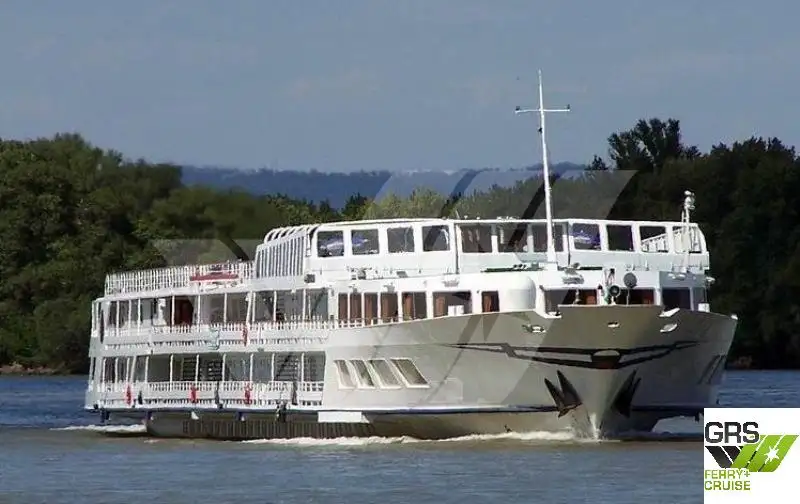 Kreuzfahrtschiff zu verkaufen