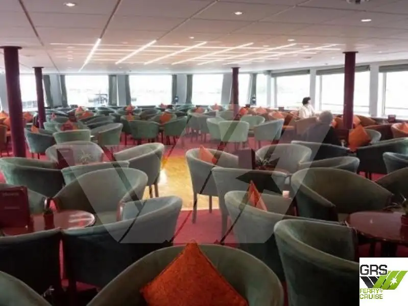 Kreuzfahrtschiff zu verkaufen