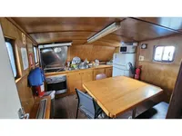 Crew-Boot zu verkaufen